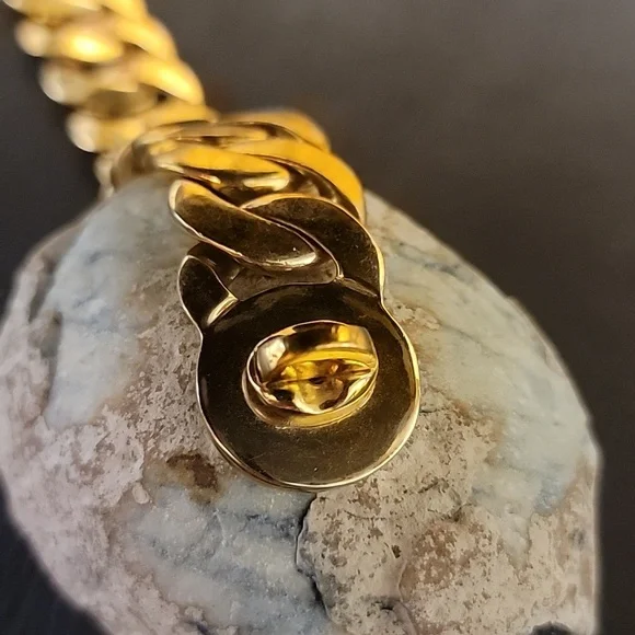 Marc By Marc Jacobs Goldtone Katie Logo Link Bracelet - Picture 4 of 9